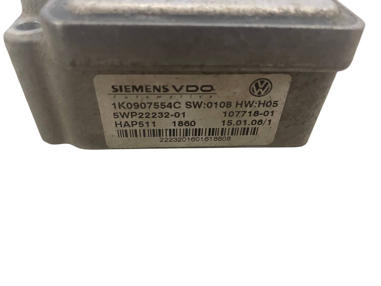 Close-up of 1K0907554C Haldex module with visible Siemens label. 5WP22232-01.